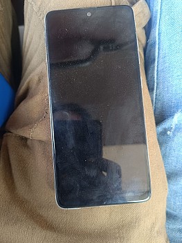 Téléphone 151 Stockage 128 GB