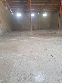 Hangars Dépôt à Louer