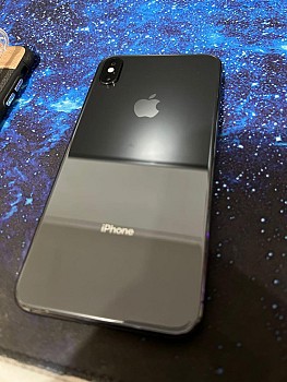 iPhone XS