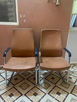 2 chaises de bureau