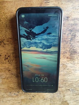 Téléphone portable Huawei Y9s en excellent état