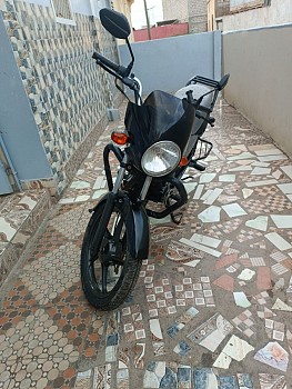 Moto Héro Hunter 150cc - Robuste et en parfait état !