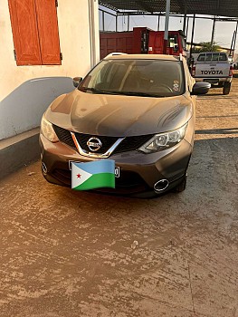Nissan Qashqai 2015, essence, très bien entretenue