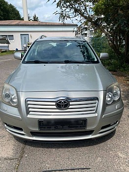 Toyota Avensis 2006, essence, boîte manuelle, excellent état