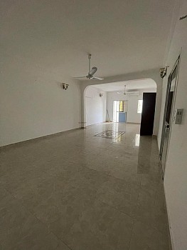 Villa T4 climatisée avec terrasse et jardin à Gabode 5