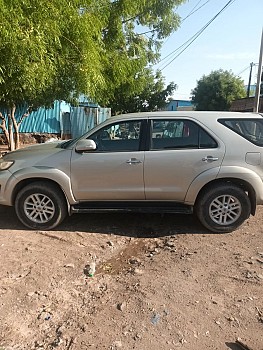 Toyota Fortuner 2018, diesel, boîte manuelle