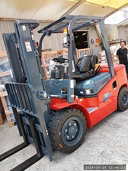 Heli Forklift 3 tonnes 2024, état neuf