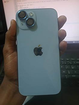 iPhone 14 128Go comme neuf, moins de 6 mois d\'utilisation