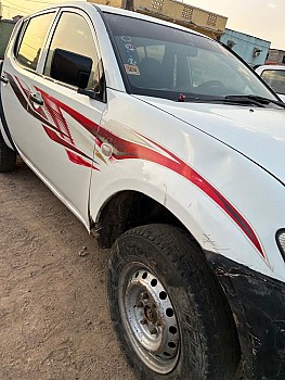 Mitsubishi L200 2016, manuel, excellent état