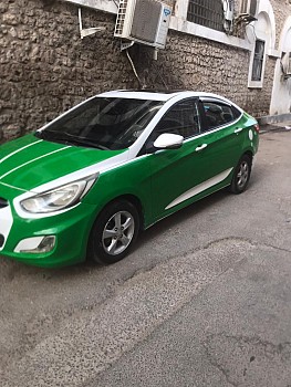 Taxi diesel économique 2013-2014 en bon état