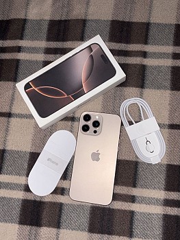 iPhone 16 Pro Max 256 Go, titane désert, état neuf