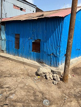 Maison en bois quartier 7 proche mosquée Al Nourani - 60m²