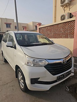 Toyota Avanza 2016, essence, 7 places, économique et spacieuse