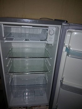 Mini réfrigérateur en vente, prix négociable