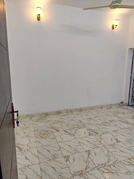 Maison à louer, 4 chambres, quartier Carton,