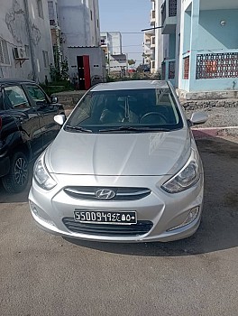 Hyundai Accent Diesel, Automatique, Climatisé, Très Propre