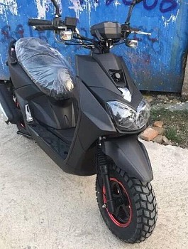 Motorcycle for sale good ride 100% new (Gazoline~Petrole)