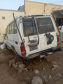 Vente Toyota Land hartop chassis longue de l\'année 2015