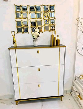Armoire de chaussures 