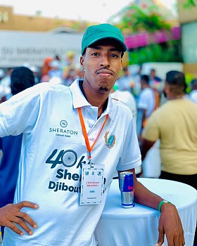 Jeune diplômé à la recherche d'emploi polyvalent à Djibouti