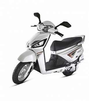 Moto marque mahindra 125 gusto