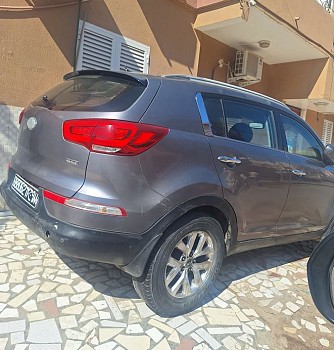 Voiture Kia Sportage à louer - Prix négociable