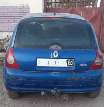 Voiture Renault clio