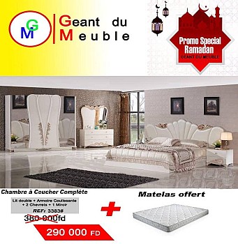 Magasin Géant du Meuble : Promo Spéciale - Chambre à coucher complète