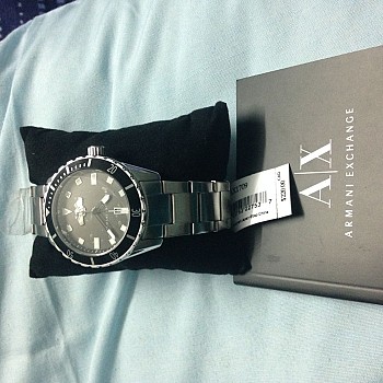 Montre de marque armani