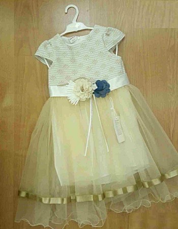 Robe de fête en satin et tulle