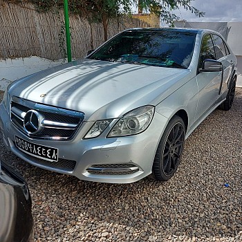 Mercedes-Benz E220 CDI