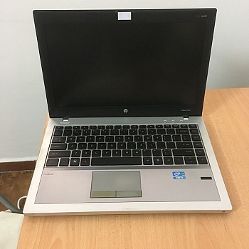 Hp Laptop computer i5