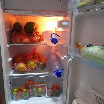 Mini réfrigérateur tout neuf