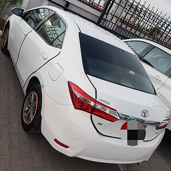 À vendre ou à louer Toyota Corolla Sedan 2015