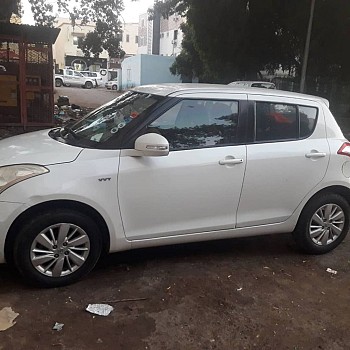 Suzuki swift à vendre