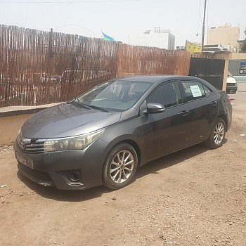 Voiture Toyota Corolla