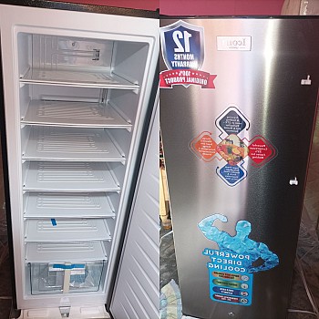 Réfrigérateur de marque ICONA tout neuve