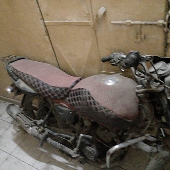 Moto 125 CC très bon prix