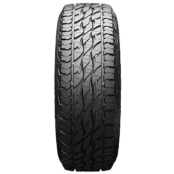 Pneus BRIDGESTONE D697 265/60 R18, comme neufs