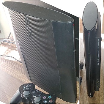 PS3 Slim 500 GB en très bon état