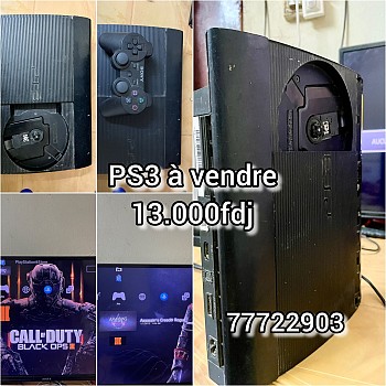 PS3 Slim d\'occasion avec jeux et manette
