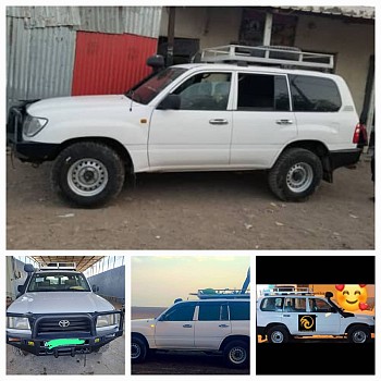 Toyota Land Cruiser GX-R en excellent état, entretenue avec soin