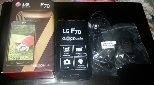 Smartphone LG F70