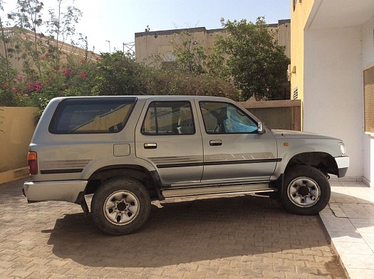 Voiture 4x4 4runner