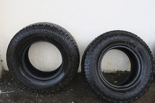 Pneus 4x4 de marque HANKOOK 255 70R15