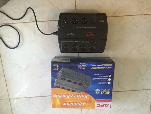 Onduleur APC Onduleur Back-UPS ES 400VA - BE400-FR