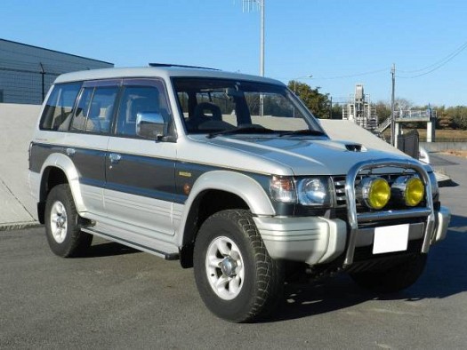 Mitsubishi pajero v44