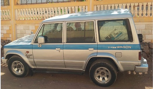 Hyundai Galloper I