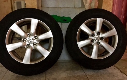 4 pneus quasi-neufs made in France (225/60 R17 H)