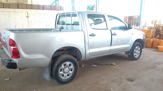 Toyota HILUX GRIS ARGENT